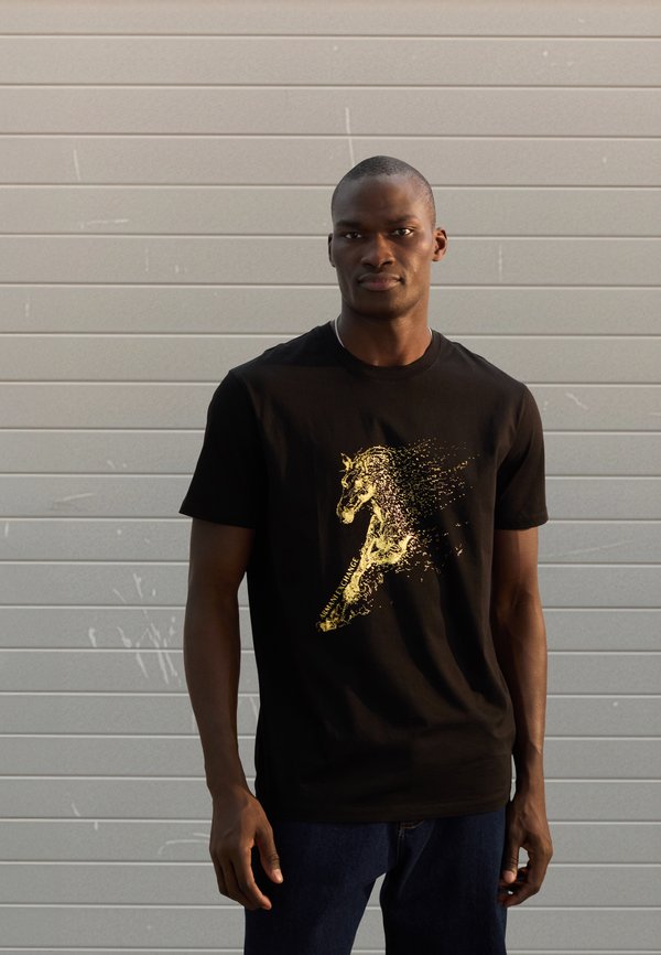 Armani Exchange UNISEX