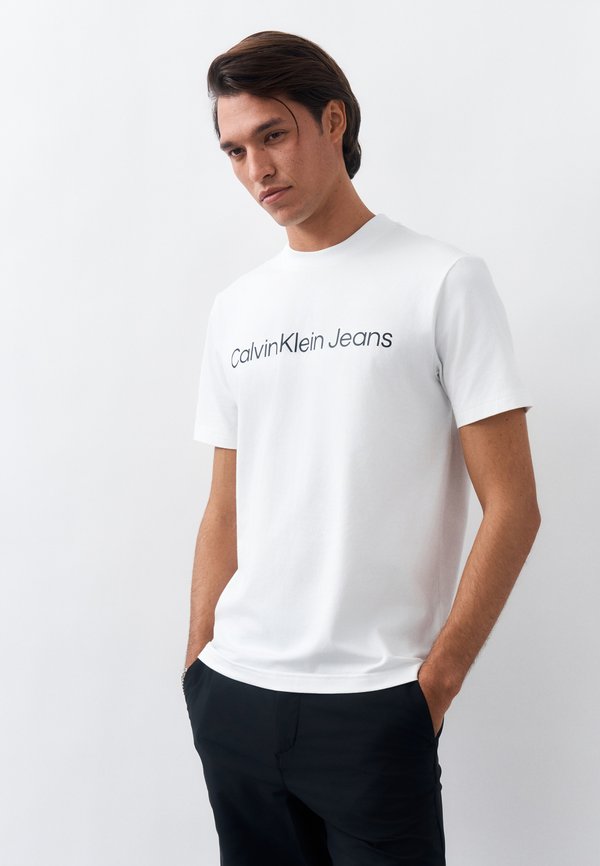 Calvin Klein Jeans REGULAR INSTITUTIONAL LOGO - Print T-shirt - bright white