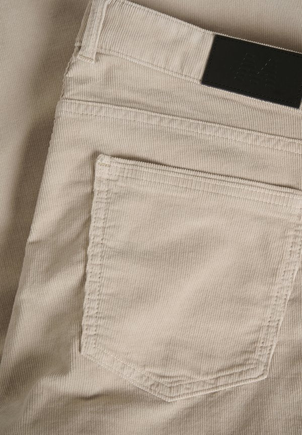 Matinique MAPETE CORDUROY CASUAL PANTS – SLIM FIT