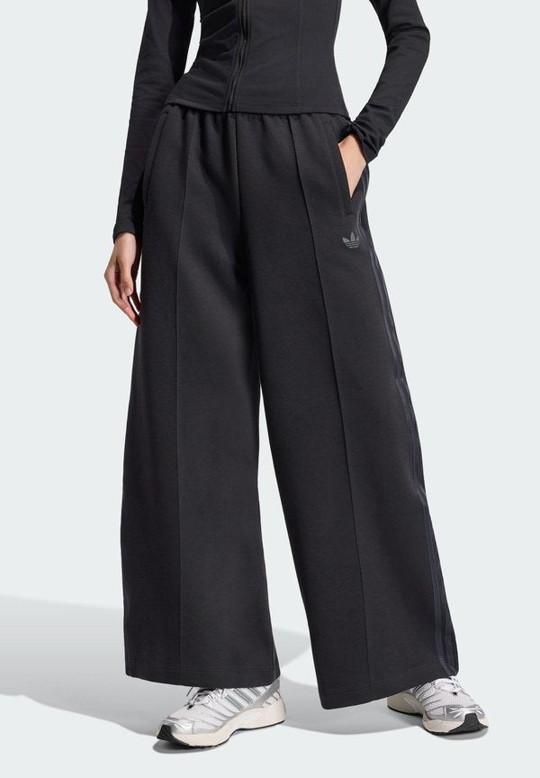 adidas Originals SPACER - Tracksuit bottoms - black/black reflective/night grey