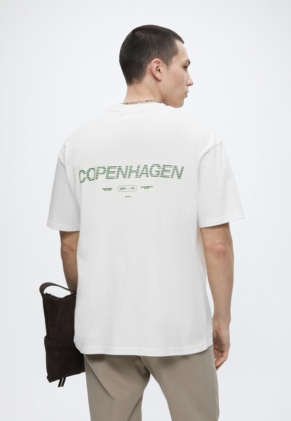ARKK Copenhagen BOXY TEE UNISEX
