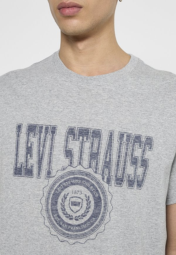 Levi's® RELAXED FIT