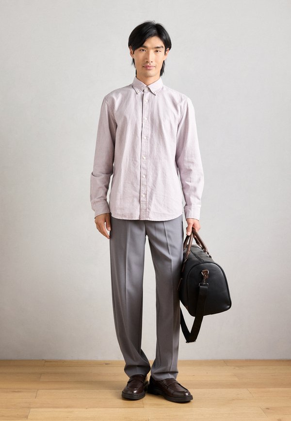 Marc O'Polo BUTTON DOWN COLLAR LONG SLEEVES ROUND HEM