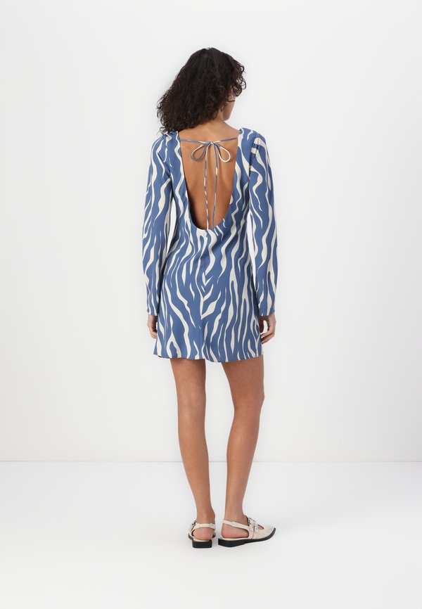 Abercrombie & Fitch Long sleeve slip mini dress