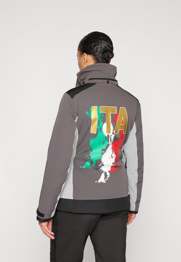 EA7 Emporio Armani