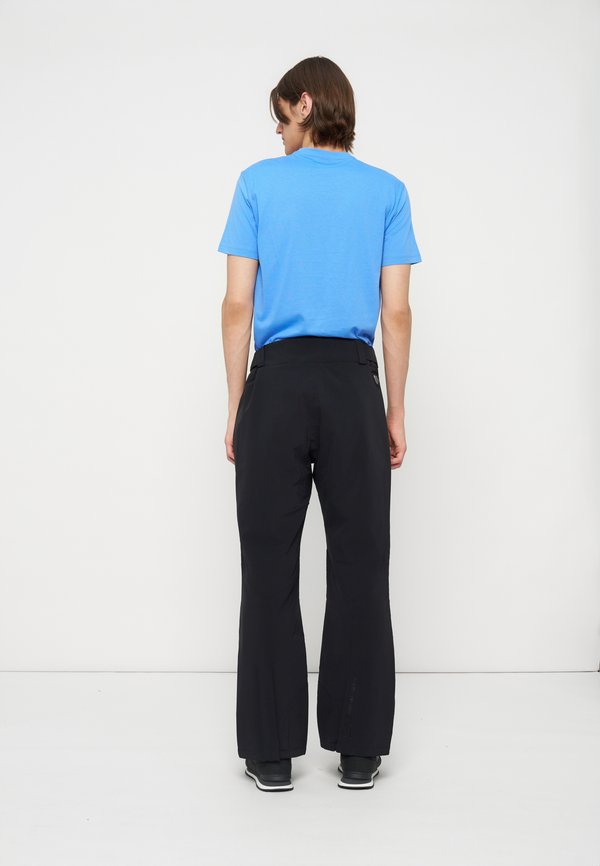 EA7 Emporio Armani