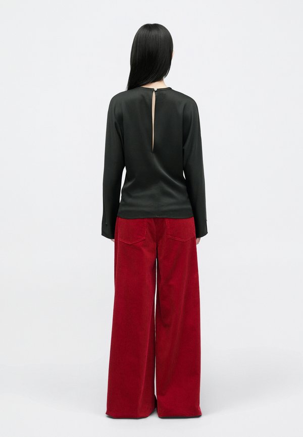 Filippa K BATWING