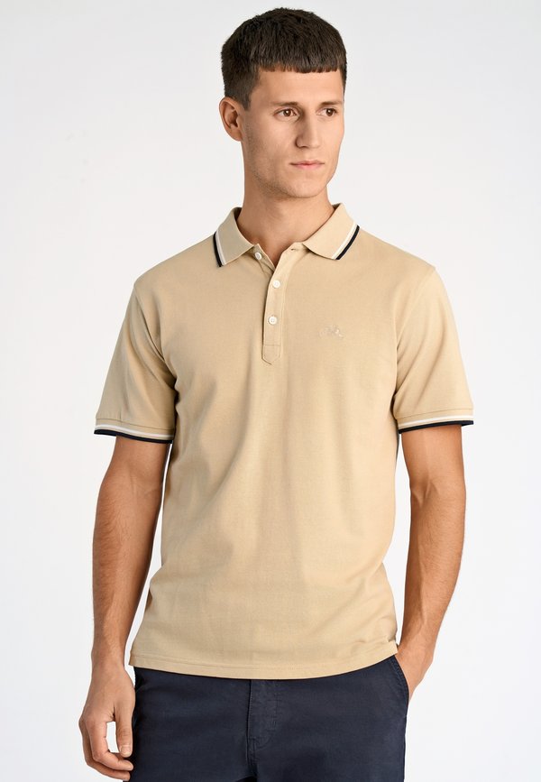 Lindbergh CONTRAST PIPING