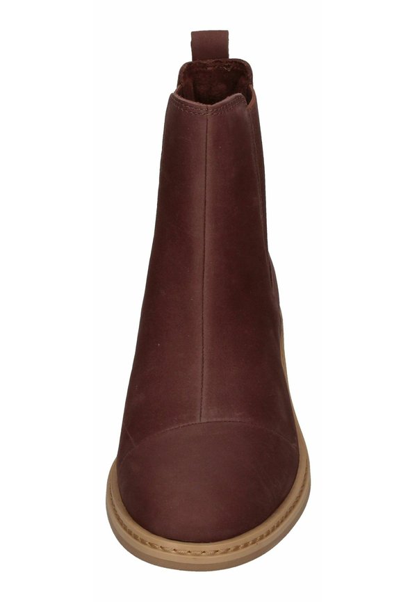 TOMS CHARLIE