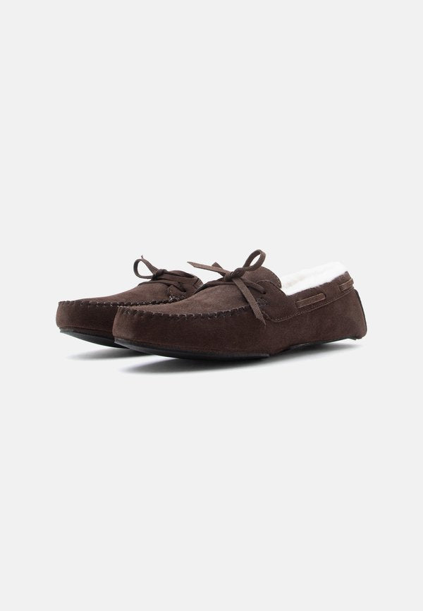 Pier One by Zalando