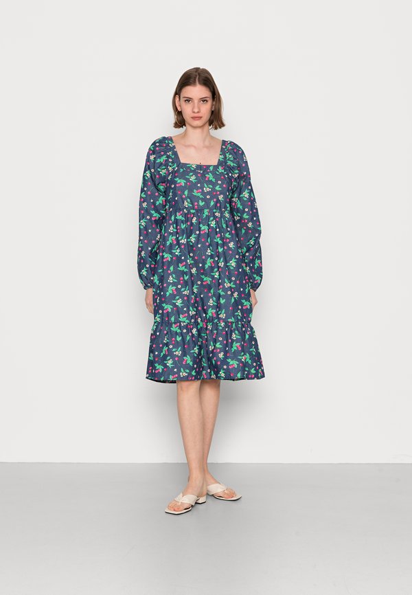 VILA VIDAYLA DETAILED BACK DRESS