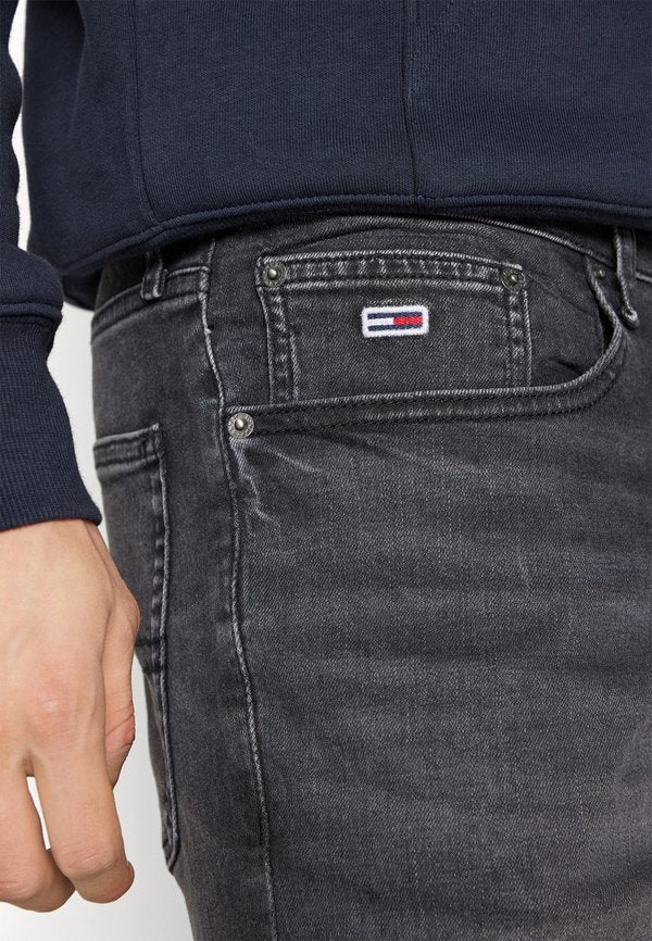 Tommy Jeans AUSTIN FADED SLIM TAPERED LEG BLACK JEANS