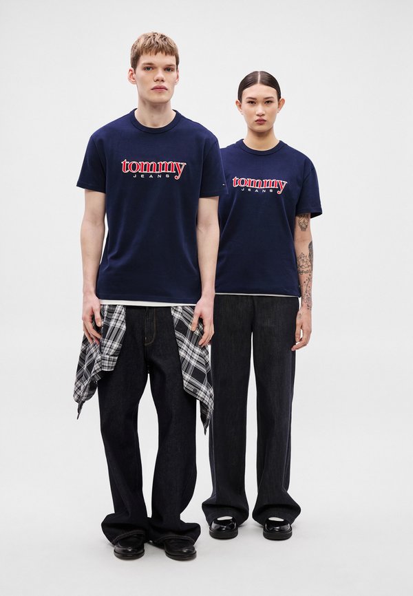 Tommy Jeans LOGO APPLIQUÉ JERSEY T-SHIRT