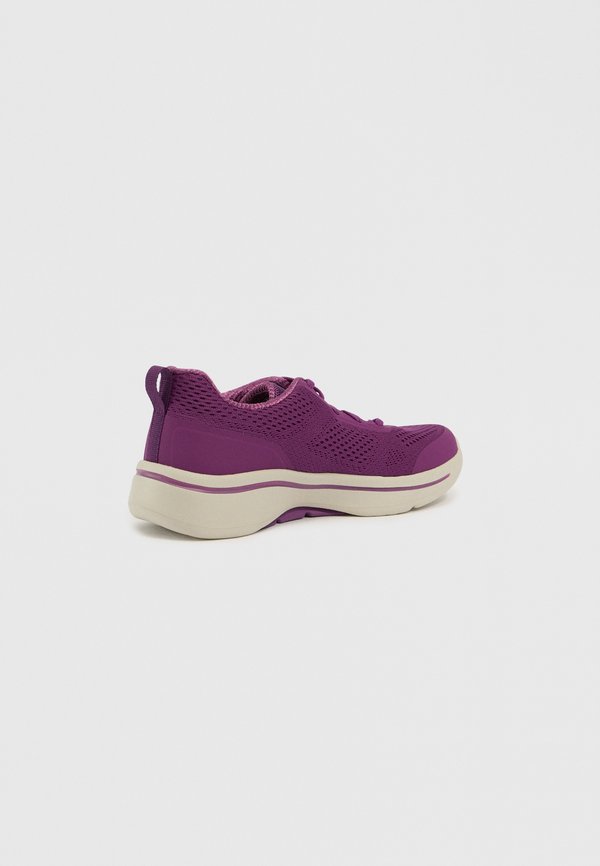 Skechers GO WALK
