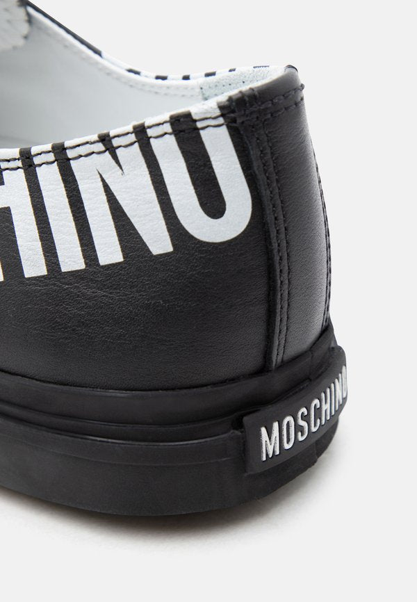 MOSCHINO LOGO