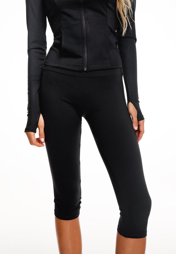 Bershka TROUSERS - Leggings - Trousers - black