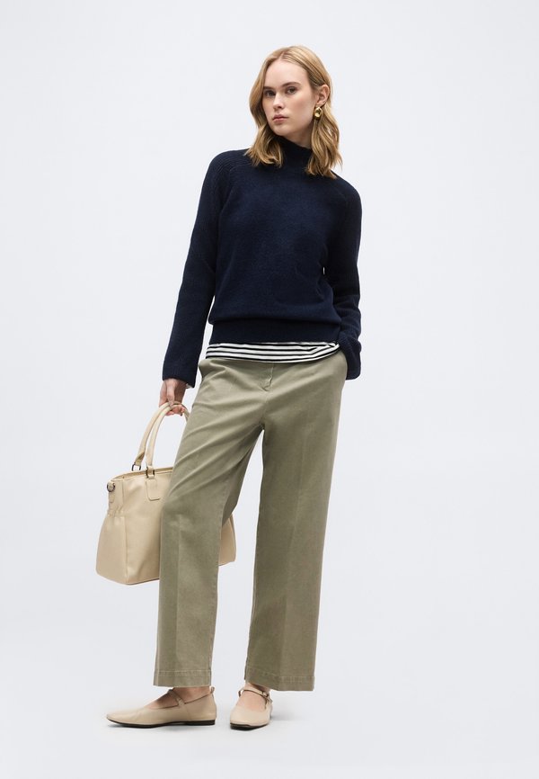 Marc O'Polo MODEL MEA STRAIGHT PIGMENT DYE HIGH WAIST
