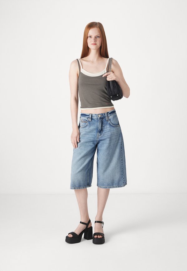 BDG Urban Outfitters DOUBLE LAYER