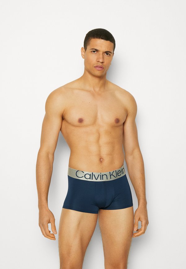 Calvin Klein Underwear LOW RISE TRUNK 3 PACK CKR STEEL MICRO
