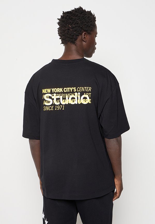 Études RELAXED FIT