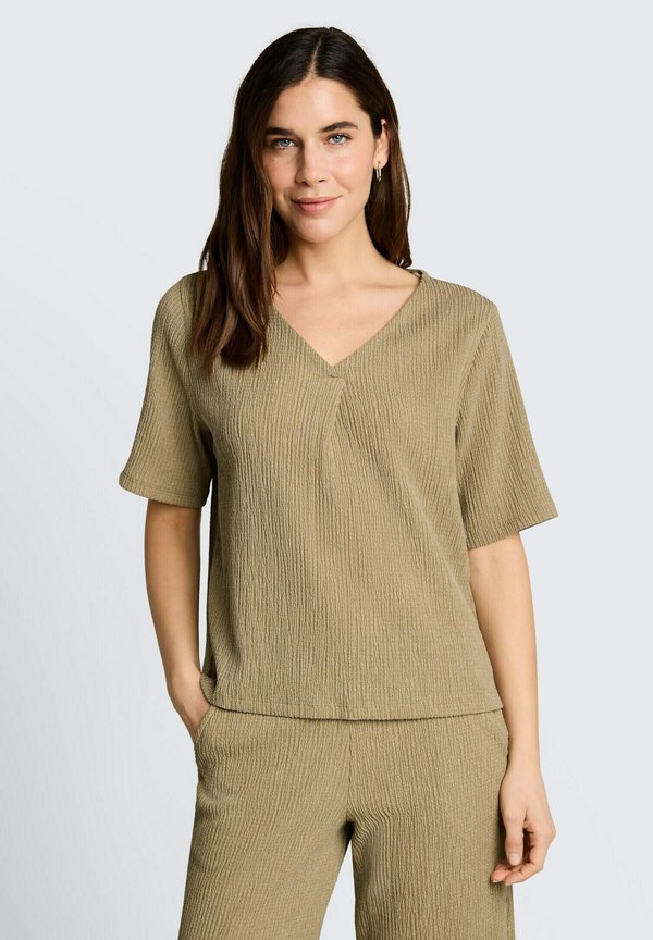 TOM TAILOR TOM TAILOR T-SHIRT CRINKLE T-SHIRT MIT V-AUSSCHNITT