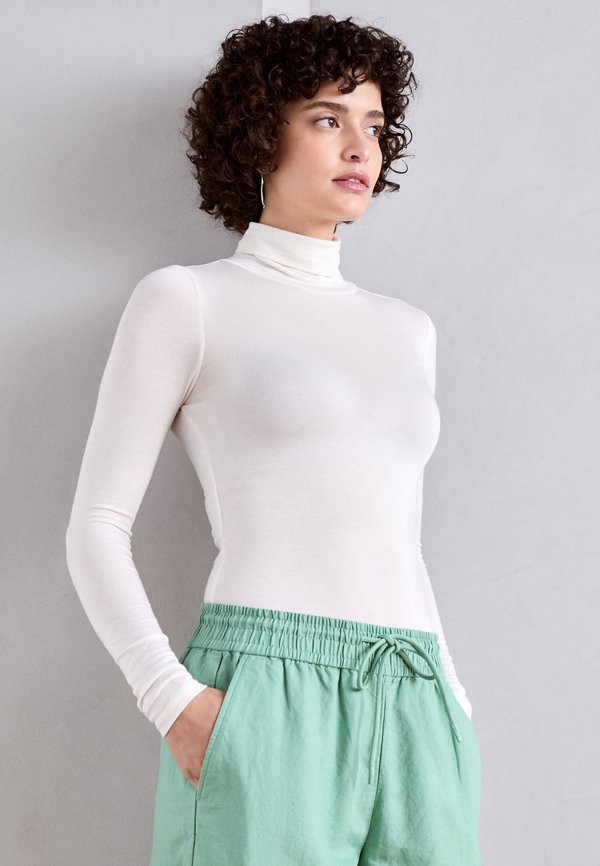 Scotch & Soda CORE ROLL UP NECK LONG SLEEVE