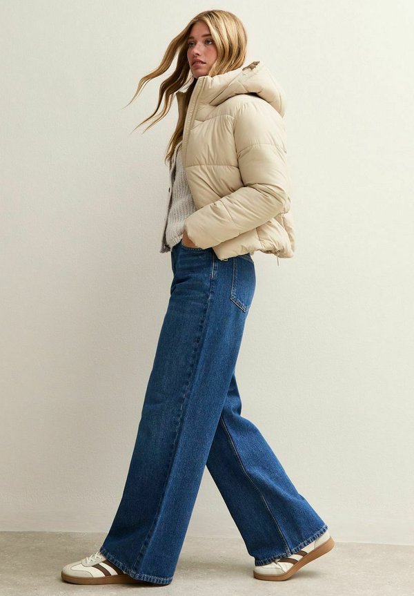 New Look HOODED CROPPED PUFFER