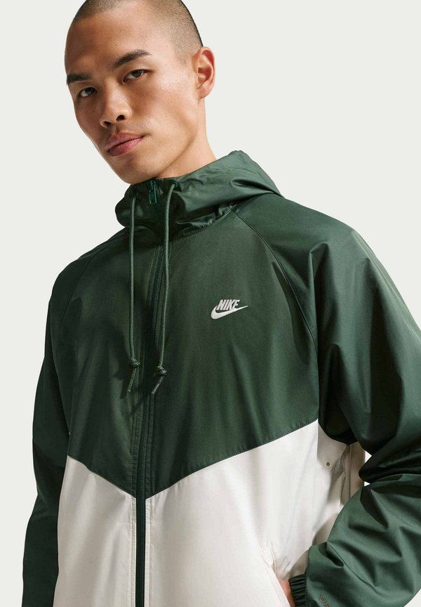 Nike Sportswear