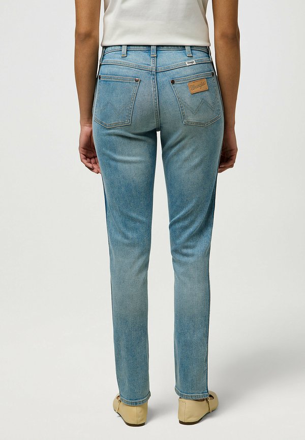 Wrangler POCKET SIENNA