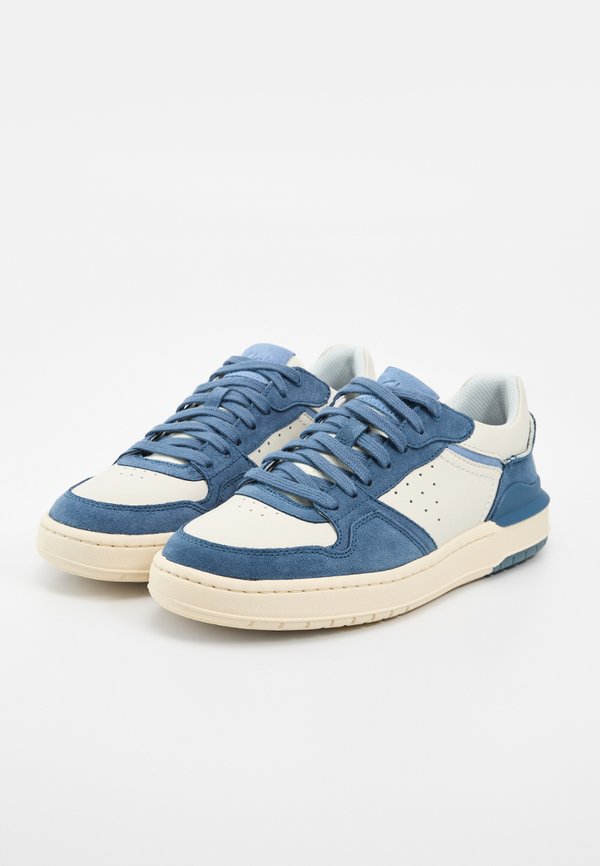 Clarks COURTLITE2