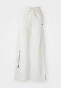 Nike Sportswear CLASSIC+ WIDE LEG - Tracksuit bottoms - sail/black