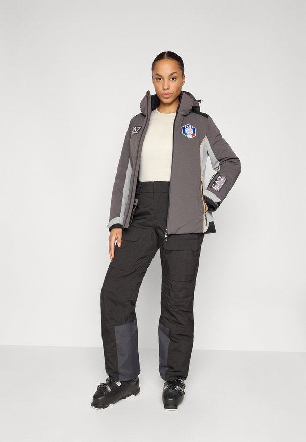 EA7 Emporio Armani