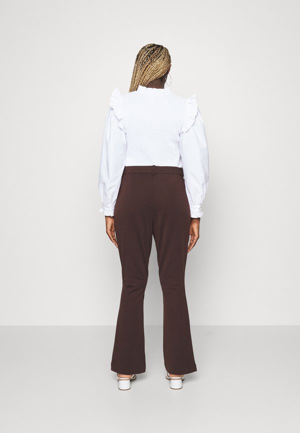 Vero Moda Curve VMLUCCA FLARED PANT