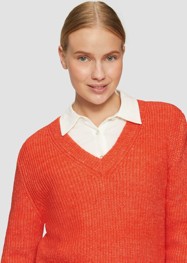 s.Oliver  MIT V NECK