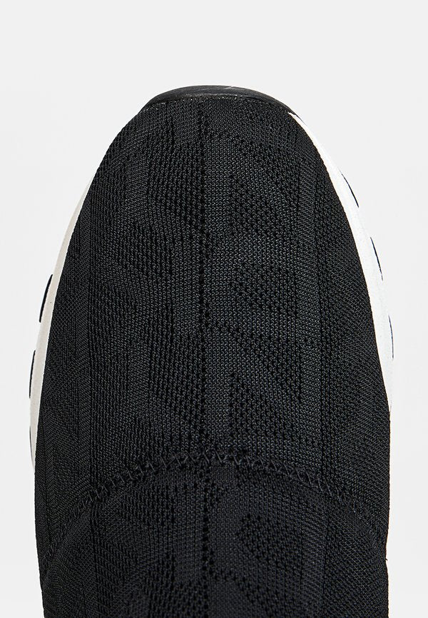DKNY MYLO