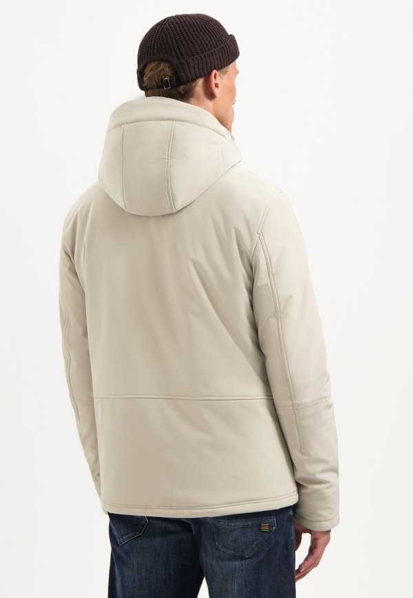 NO EXCESS SOFTSHELL JACKET