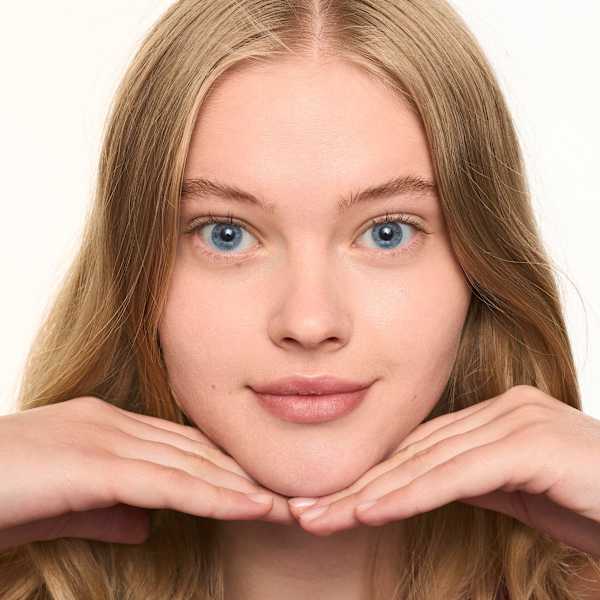 Concealer Skin Lovin' Sensitive 10 Light essence