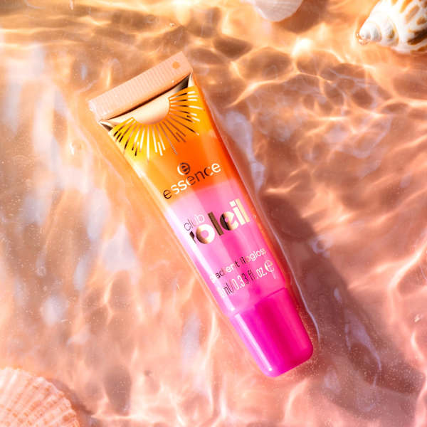Lipgloss Club Soleil  01 Heatwave Kiss essence