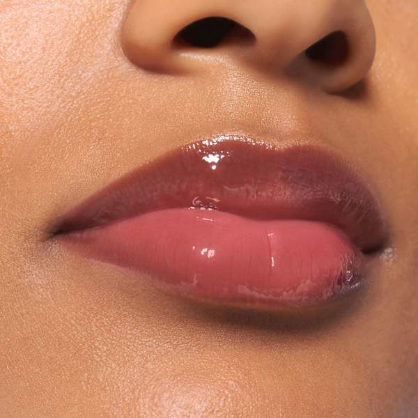 Lipgloss The Super Peptide Glossy Lip Treatment 06 Plumfection! essence