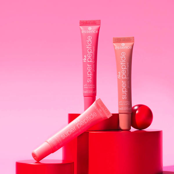 Lipgloss The Super Peptide Glossy Lip Treatment 06 Plumfection! essence