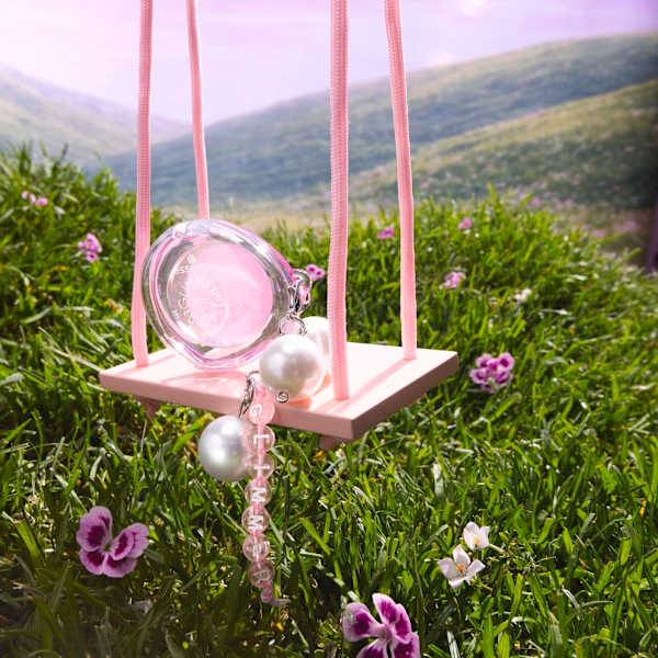 Lippen- und Wangenfarbe Glimmer In A Bubble 01 Soft Glimmerin' essence