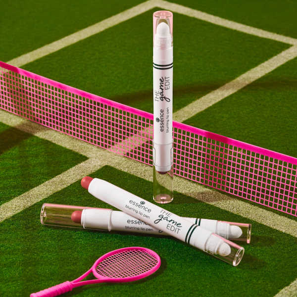 Lippenstift The Game Edit Blurring Lip Pen 01 Game, Set, Blur! essence