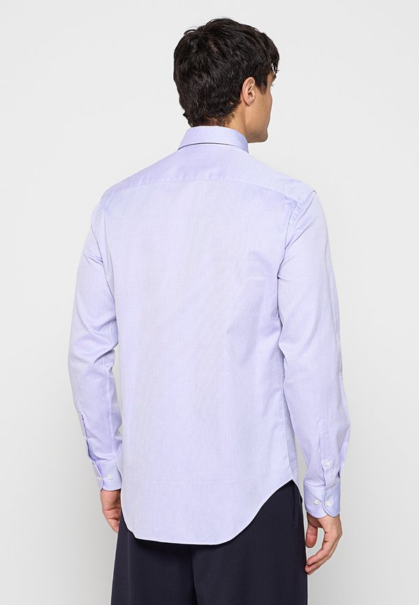 Emporio Armani REGULAR FIT