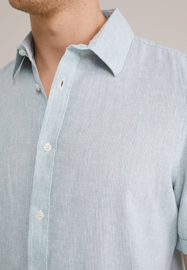 WE Fashion THE LINEN