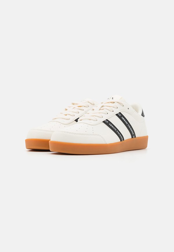 Armani Exchange LACE UP