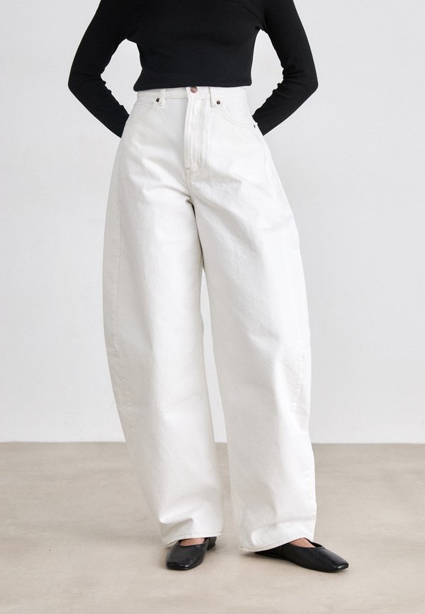 Calvin Klein Jeans THE EXTREME BARREL