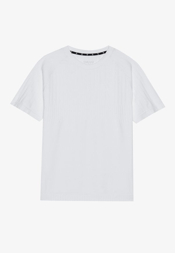 Pier One Sport by Zalando