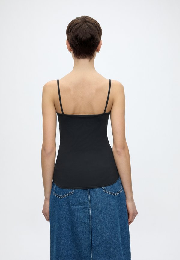 ARKK Copenhagen CORE TANK TOP BLACK