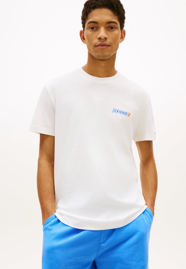 Tommy Jeans VINTAGE BACK LOGO JERSEY T-SHIRT