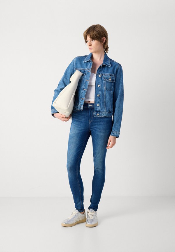 Tommy Jeans NORA
